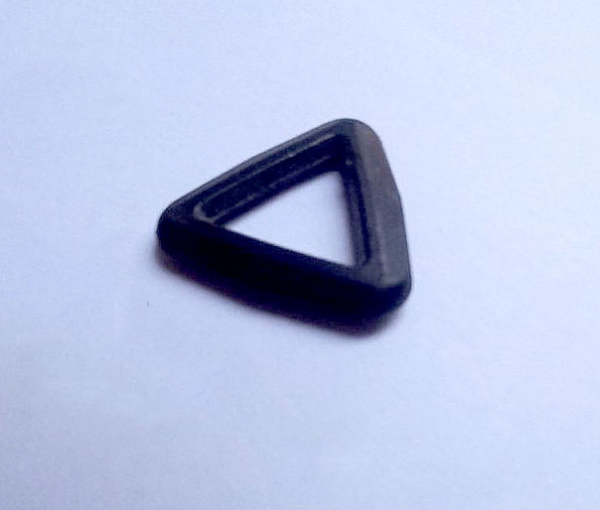 Khóa tam giác 16mm - Phụ Liệu Ngành May Nam Anh - Công Ty TNHH Kinh Doanh Phụ Liệu Ngành May Nam Anh